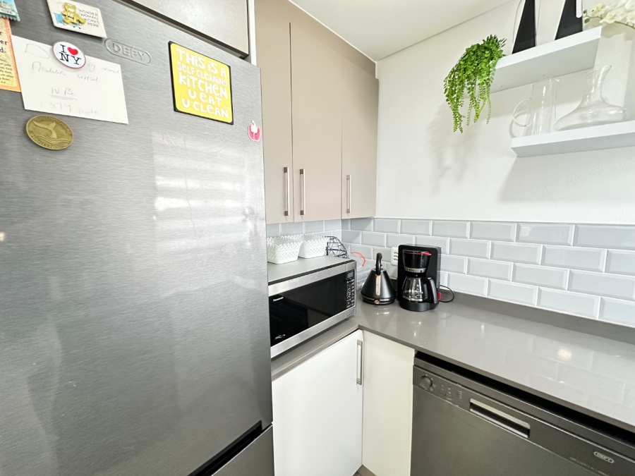2 Bedroom Property for Sale in Island View Western Cape